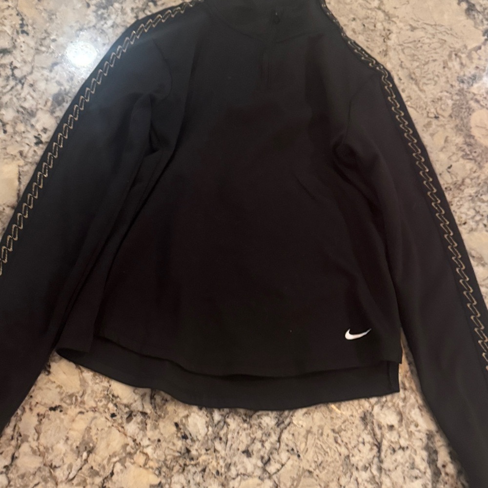 Nike Black Top with Zigzag Stitching